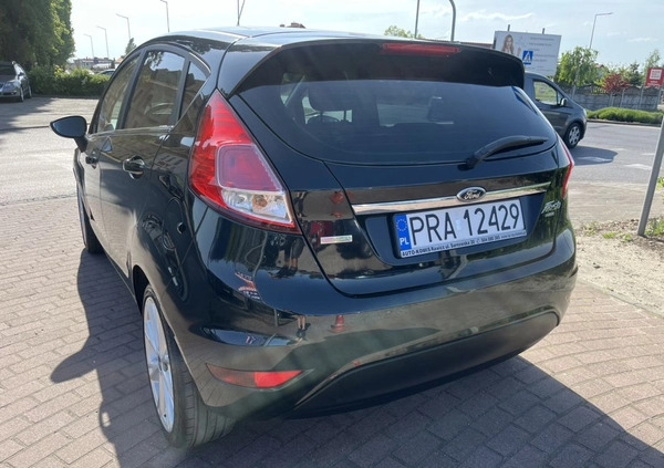 Ford Fiesta cena 27500 przebieg: 169000, rok produkcji 2015 z Poniec małe 172